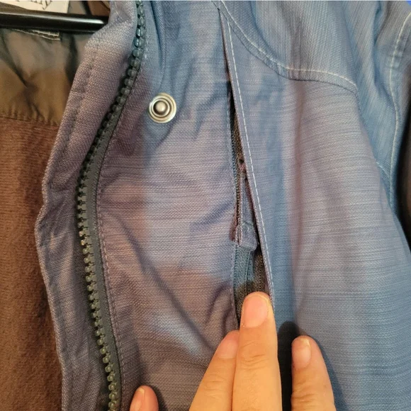 Women's Columbia Jacket Small Gray - Picture 7 of 11